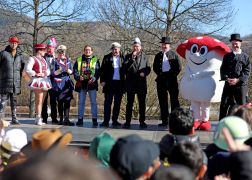Rosenmontag In Jena Farbe Und Frohsinn Erlebte Winzerla 51